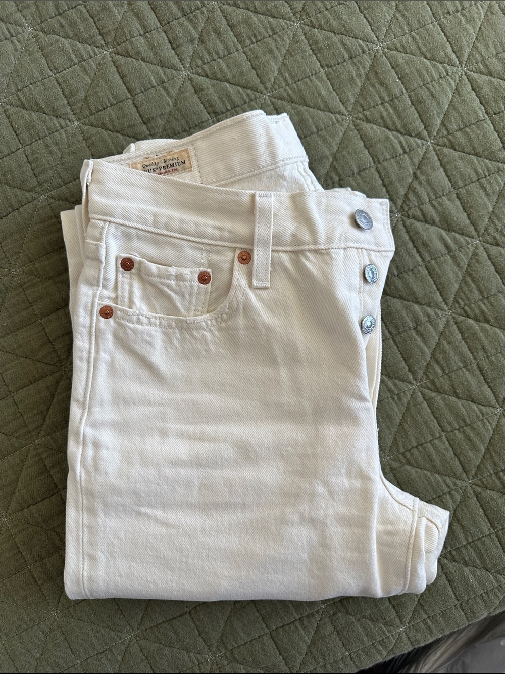 Levi’s white 501 90’s